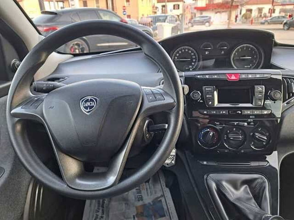 Lancia Ypsilon usata a Cuneo (7)