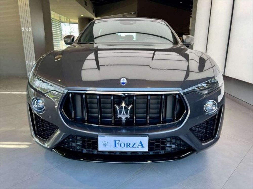 Maserati Levante Levante 2.0 mhev GT Ultima 330cv auto del 2022 usata a Venaria Reale (2)