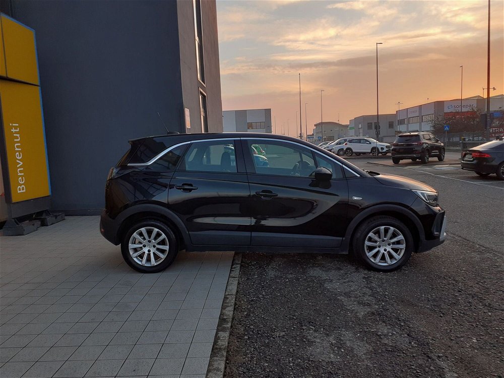 Opel Crossland 1.5 ECOTEC D 110 CV Start&Stop Elegance  del 2022 usata a Piacenza (3)