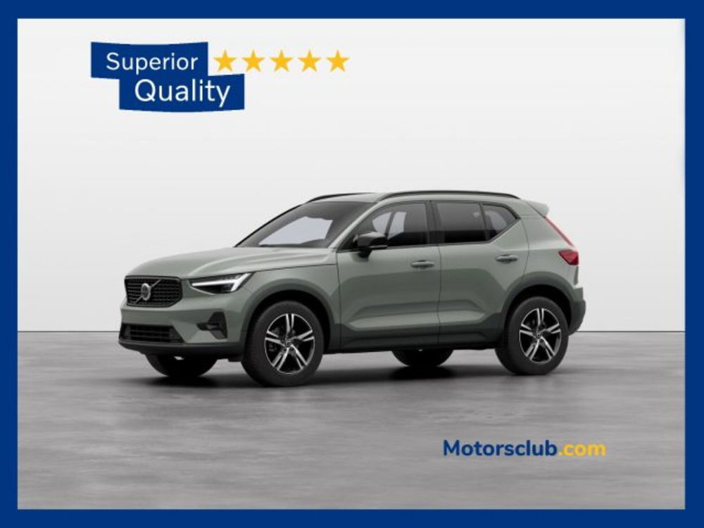 Volvo XC40 B3 automatico Essential  nuova a Modena