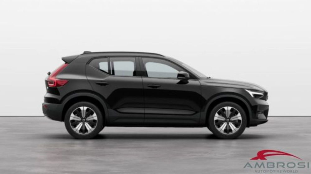 Volvo XC40 nuova a Perugia (2)