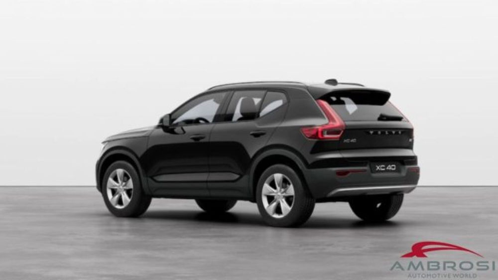 Volvo XC40 nuova a Perugia (3)