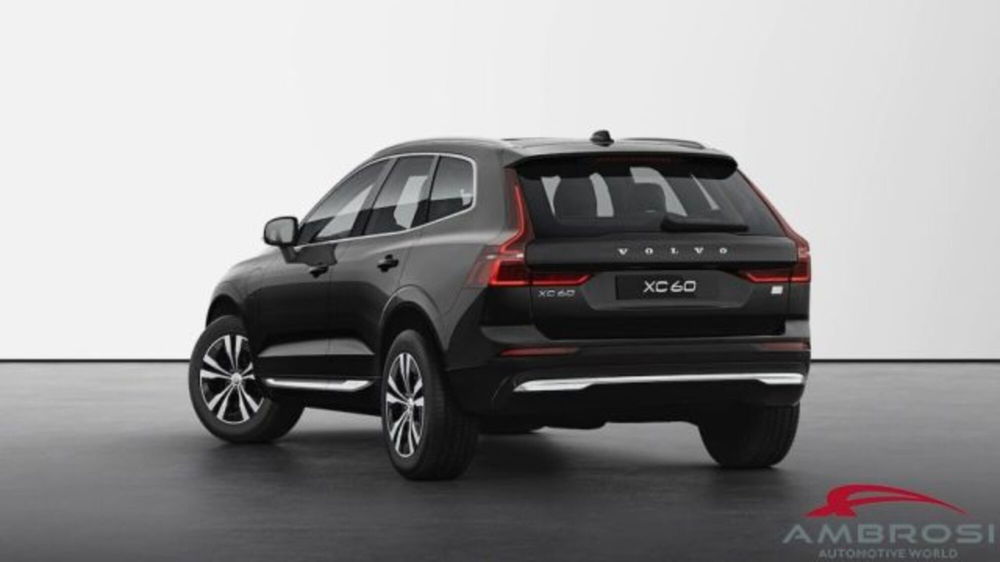 Volvo XC60 nuova a Perugia (2)