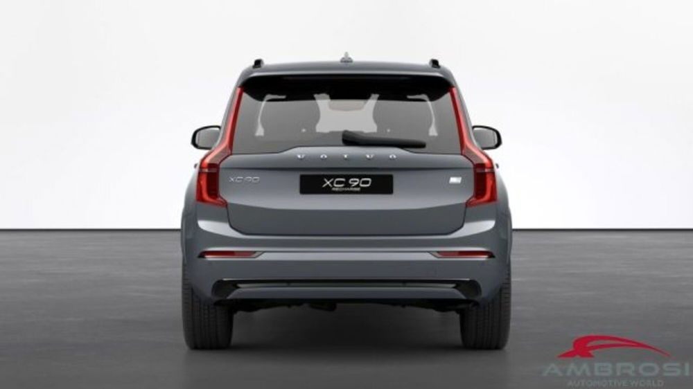 Volvo XC90 T8 Recharge AWD Plug-in Hybrid aut. 7p. Ultimate Bright nuova a Corciano (4)