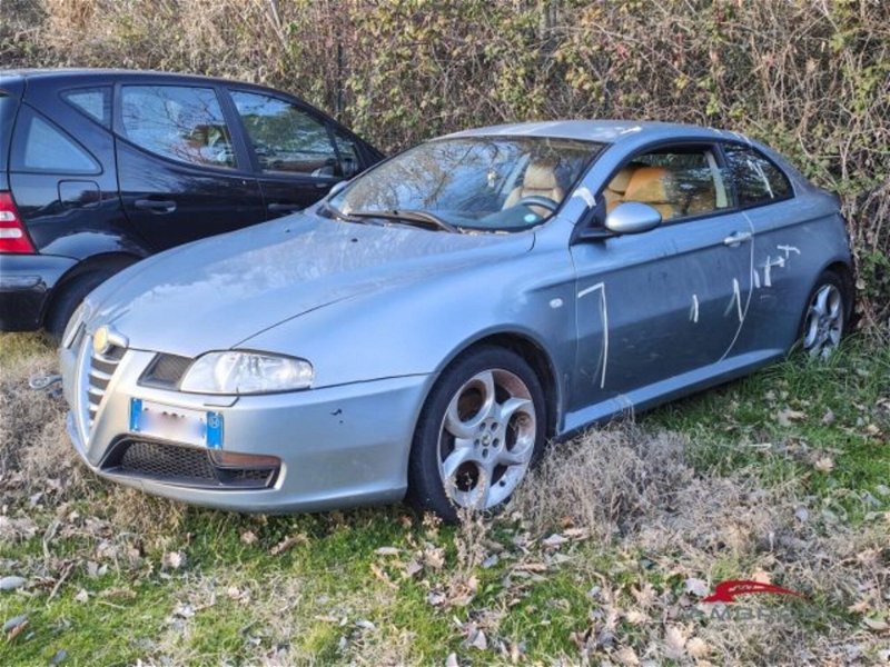 Alfa Romeo GT 1.9 MJT 16V Luxury Euro 4 del 2004 usata a Corciano