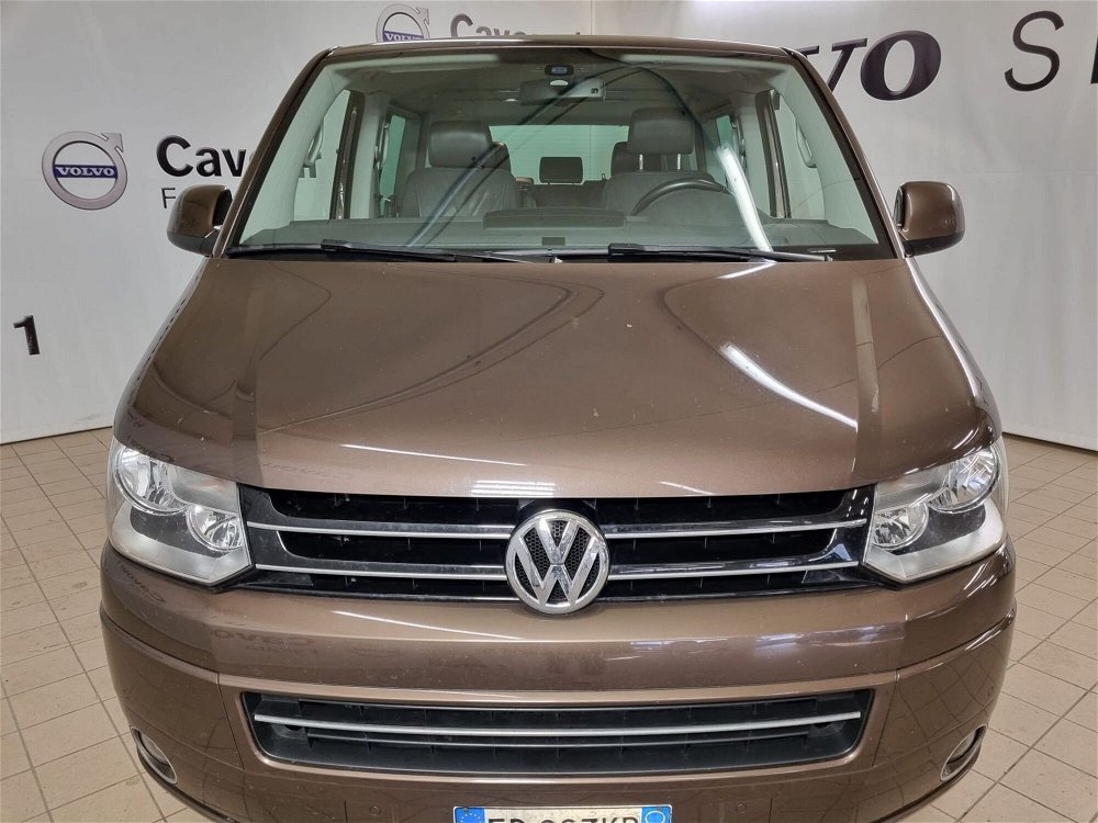 Volkswagen Veicoli Commerciali Multivan 2.0 BiTDI 180CV DSG 4 Motion Highline del 2013 usata a Ferrara (2)