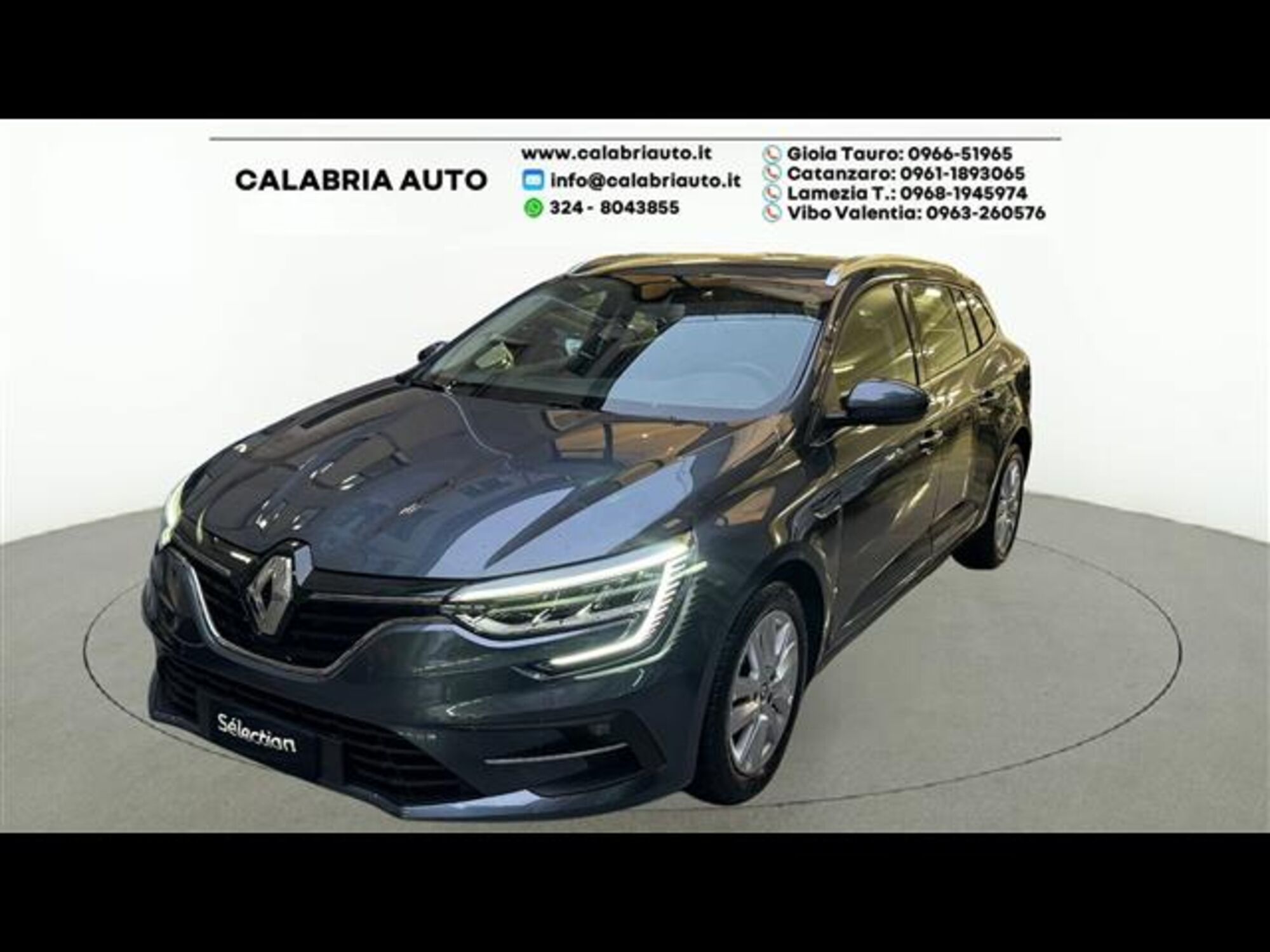 Renault M&eacute;gane Sporter Blue dCi 95 CV Business del 2022 usata a Gioia Tauro