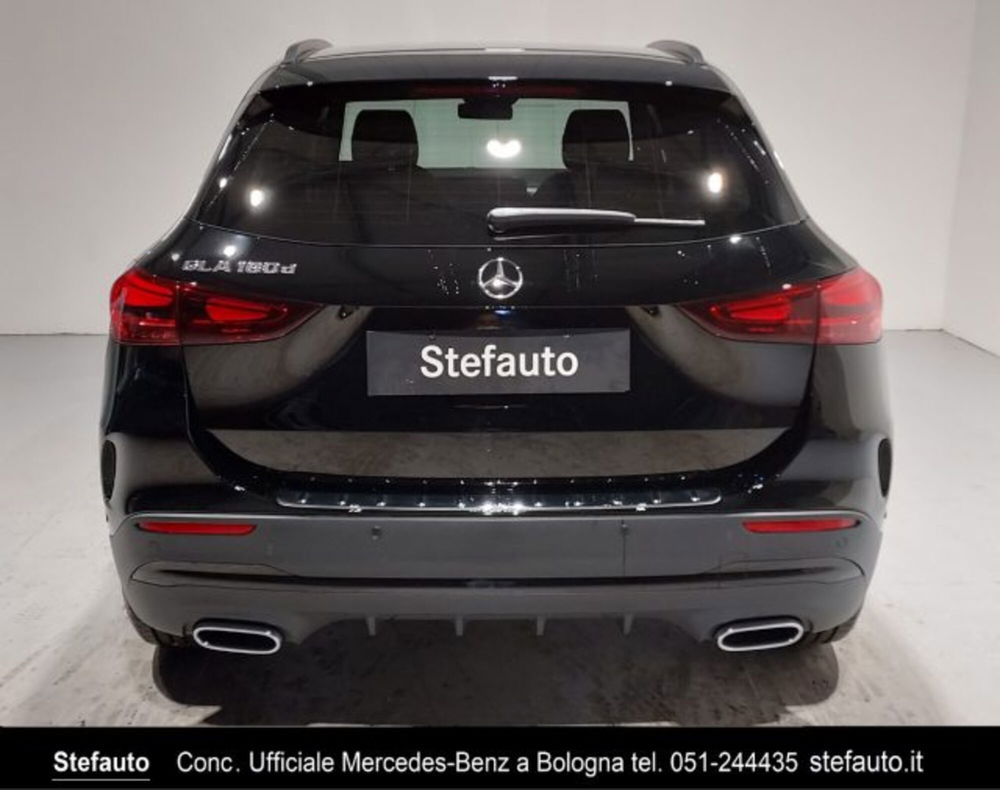 Mercedes-Benz GLA SUV nuova a Bologna (6)