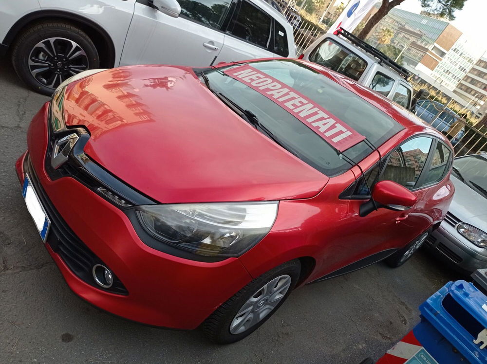 Renault Clio 1.2 75CV GPL 5 porte Live  del 2014 usata a Imperia