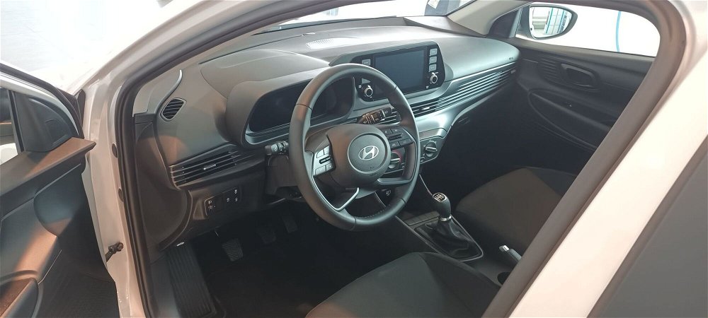 Hyundai i20 1.2 MPI MT ConnectLine  nuova a Castellammare di Stabia (5)