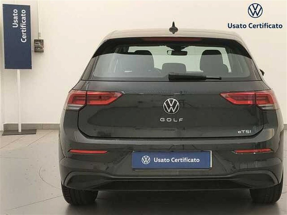 Volkswagen Golf Variant 1.0 eTSI EVO DSG Life del 2023 usata a Busto Arsizio (4)