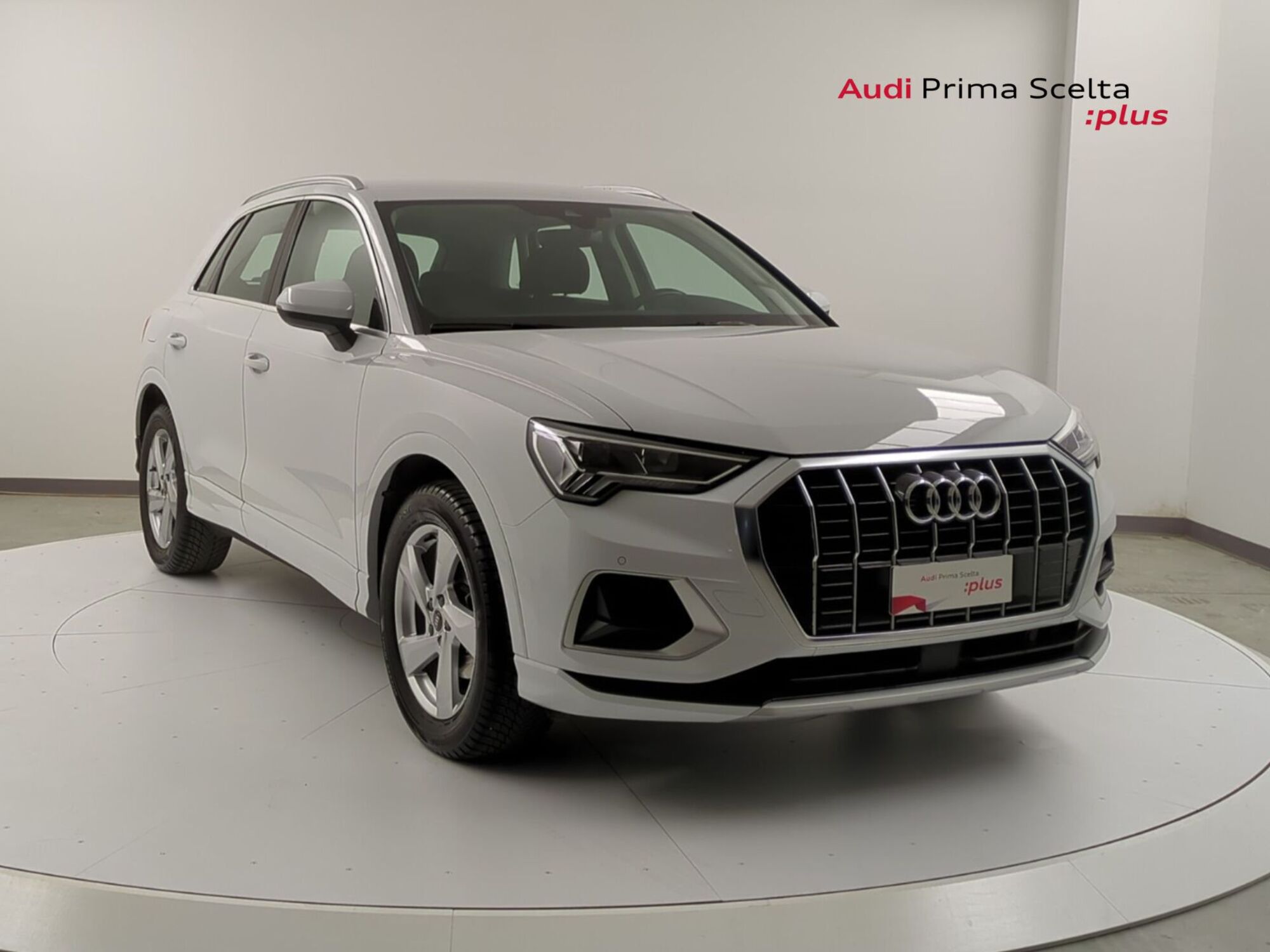 Audi Q3 35 TDI quattro S tronic Business Advanced  del 2020 usata a Pratola Serra