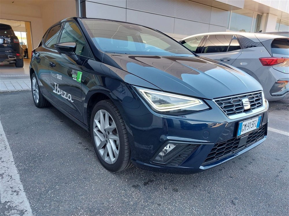 SEAT Ibiza 1.0 TGI 5 porte FR  nuova a Ceccano (3)