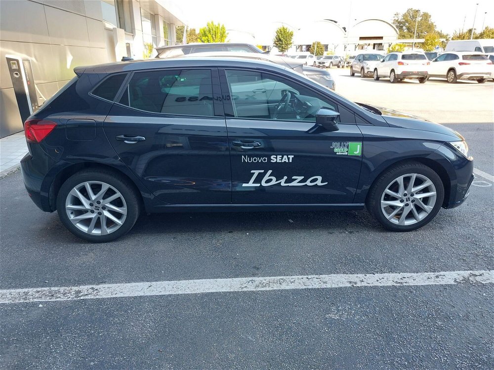 SEAT Ibiza 1.0 TGI 5 porte FR  nuova a Ceccano (4)