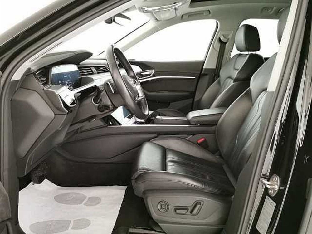 Audi e-tron 55 quattro Advanced del 2021 usata a San Giovanni Teatino (5)