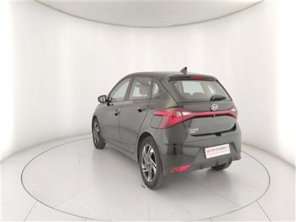 Hyundai i20 1.2 MPI MT ConnectLine  del 2023 usata a Bari (5)