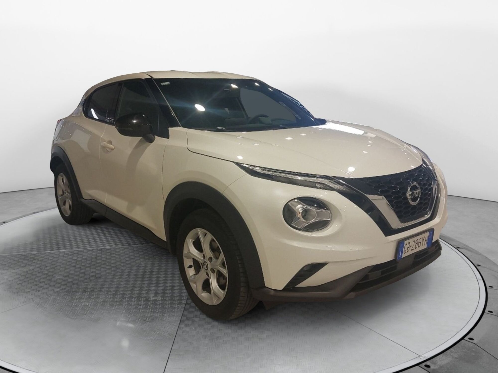 Nissan Juke 1.0 DIG-T 117 CV Acenta del 2020 usata a Albano Vercellese