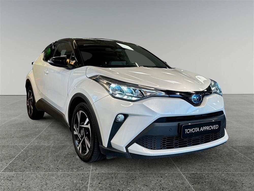 Toyota Toyota C-HR 2.0 Hybrid E-CVT Trend  del 2022 usata a Catanzaro (3)