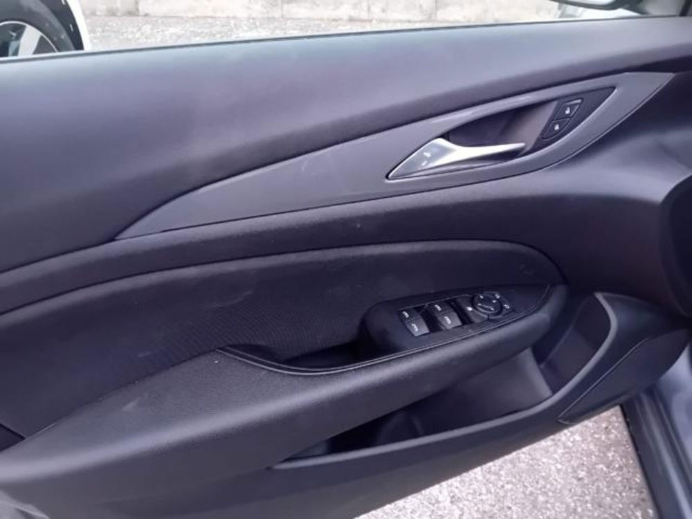 Opel Insignia Station Wagon usata a Perugia (9)