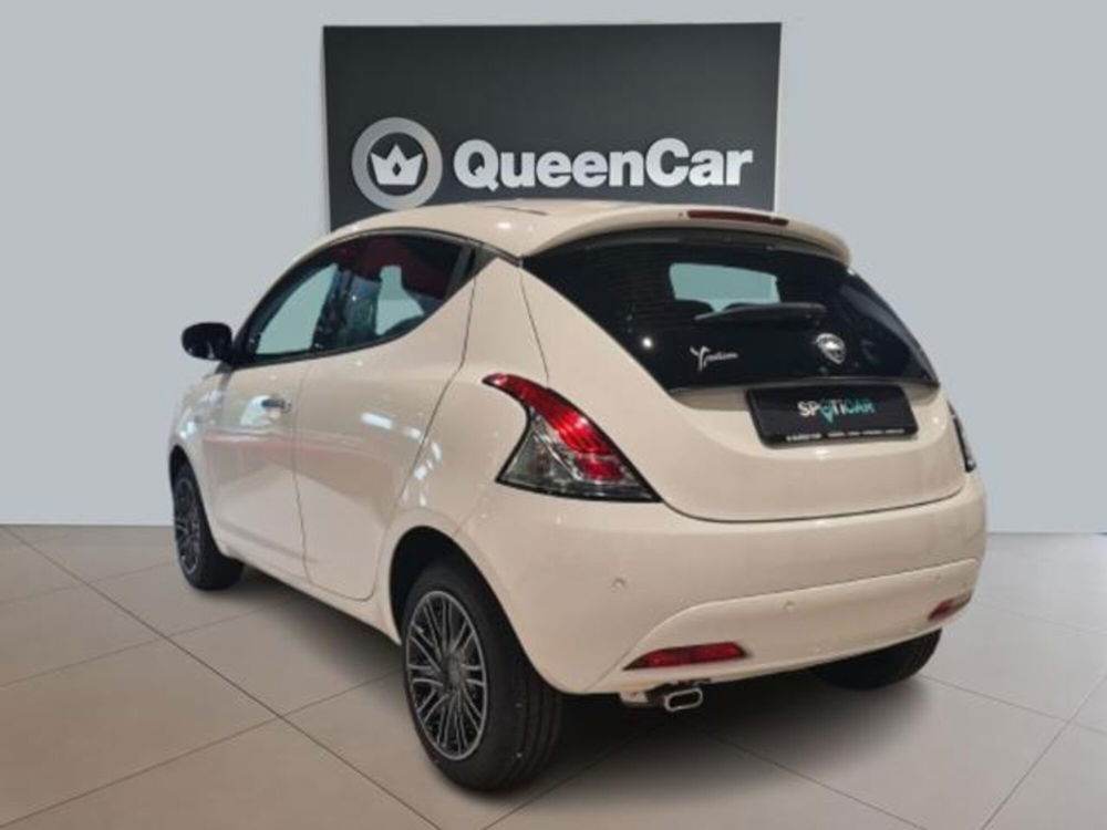 Lancia Ypsilon nuova a Torino (15)