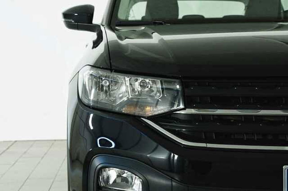 Volkswagen T-Cross usata a Como (6)