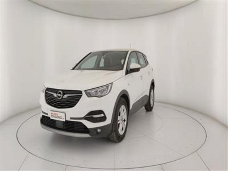 Opel Grandland X 1.5 diesel Ecotec Start&Stop Elegance my 20 del 2021 usata a Bari