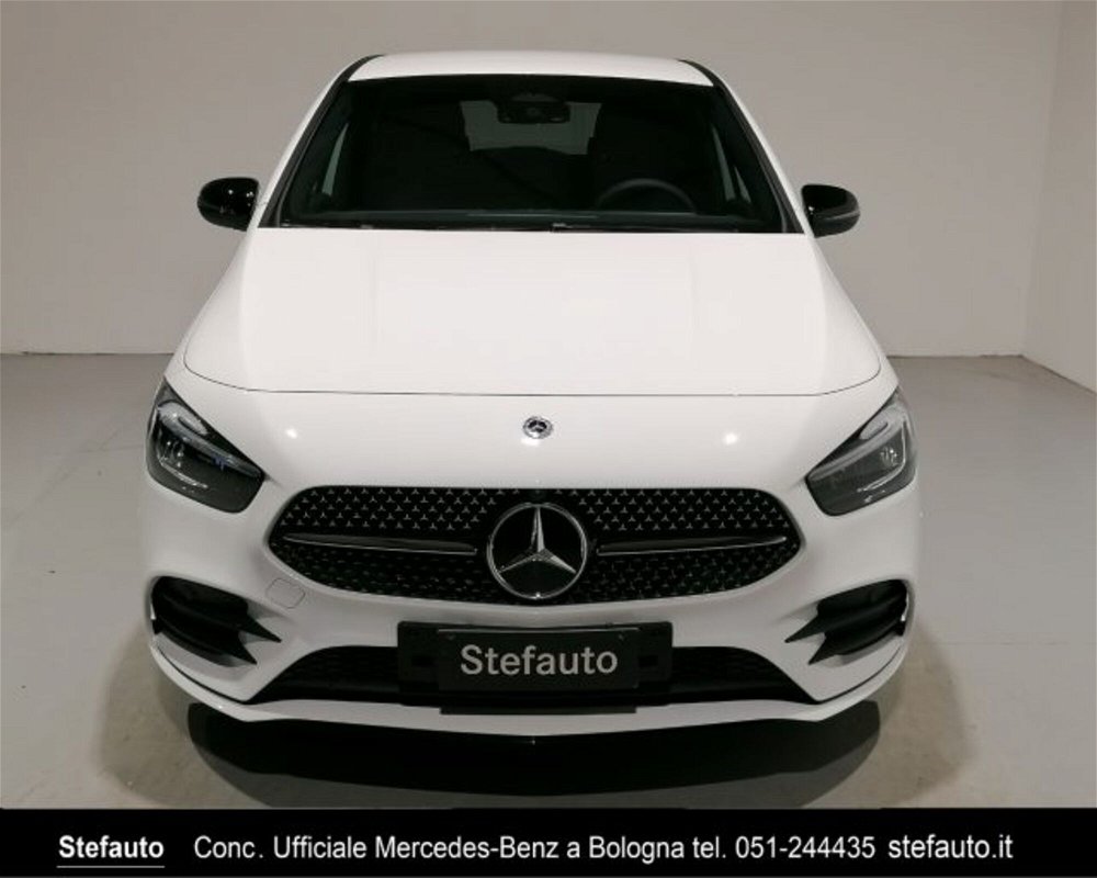 Mercedes-Benz Classe B 180 d Automatic Premium AMG Line nuova a Castel Maggiore (4)