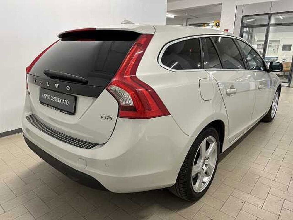 Volvo V60 D3 Geartronic Momentum  del 2012 usata a Civitanova Marche (4)