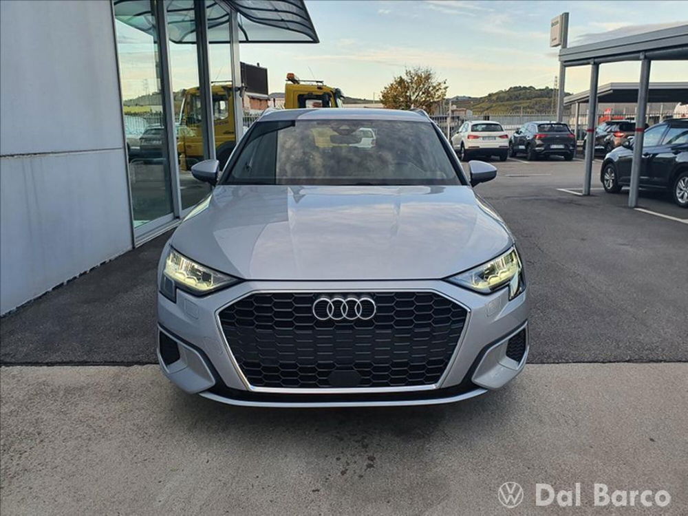 Audi A3 Sportback 30 TFSI S tronic Business Advanced del 2021 usata a San Bonifacio (2)