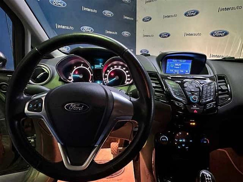 Ford Fiesta 1.5 TDCi 75CV 5 porte Titanium  del 2016 usata a Melegnano (5)