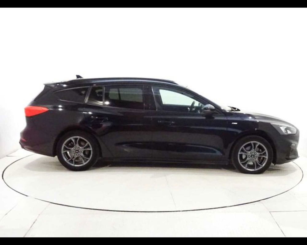 Ford Focus Station Wagon usata a Bologna (7)