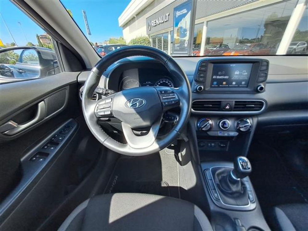 Hyundai Kona usata a Livorno (14)