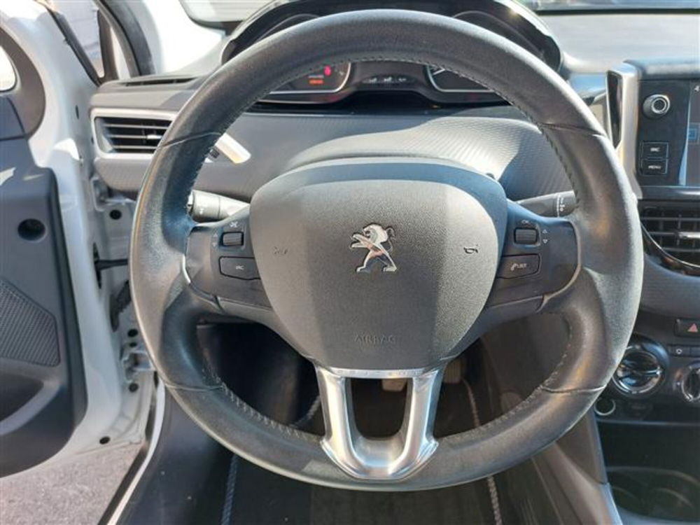 Peugeot 2008 usata a Livorno (10)