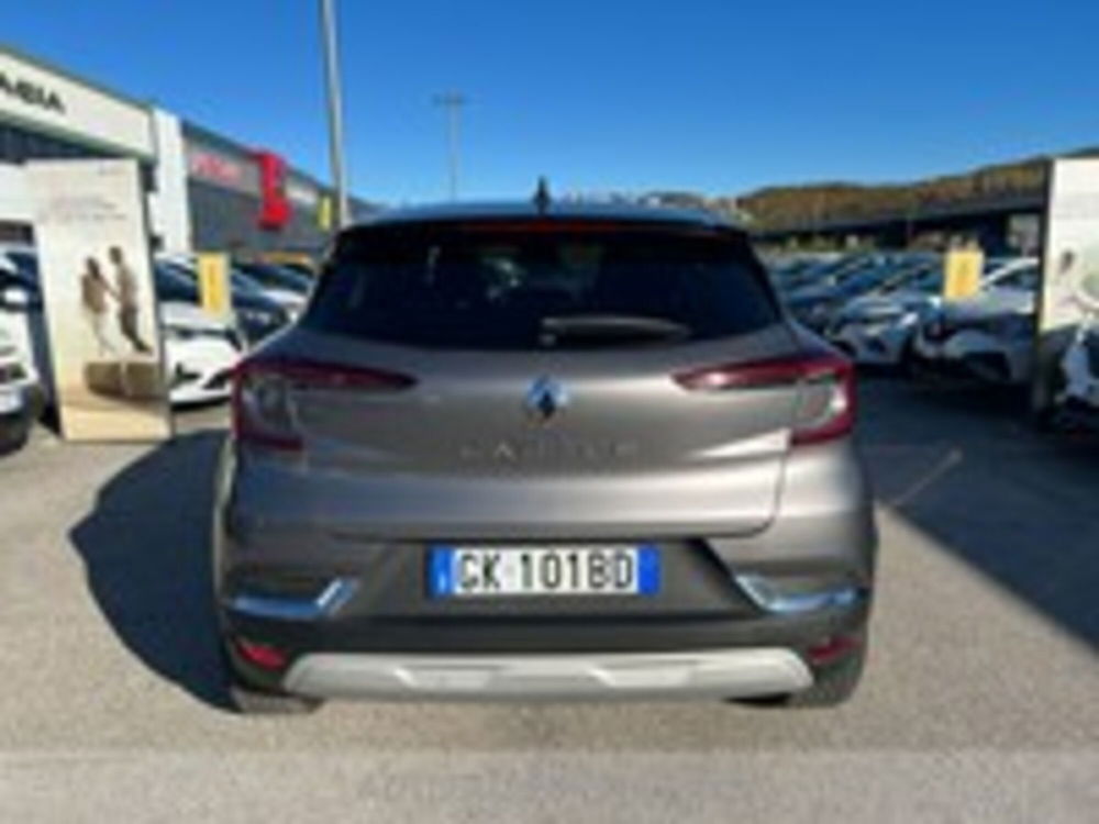 Renault Captur TCe 100 CV GPL Intens  del 2022 usata a Pordenone (4)