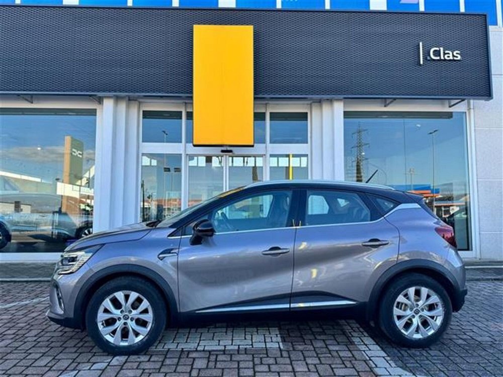 Renault Captur TCe 100 CV GPL Intens  del 2020 usata a Livorno (4)