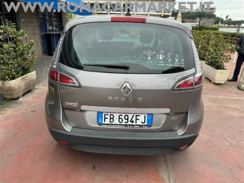 Renault Scénic 1.5 dCi 110CV Limited  del 2015 usata a Roma (3)