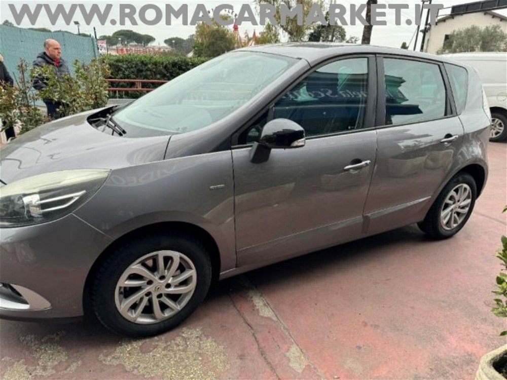 Renault Scénic 1.5 dCi 110CV Limited  del 2015 usata a Roma (4)