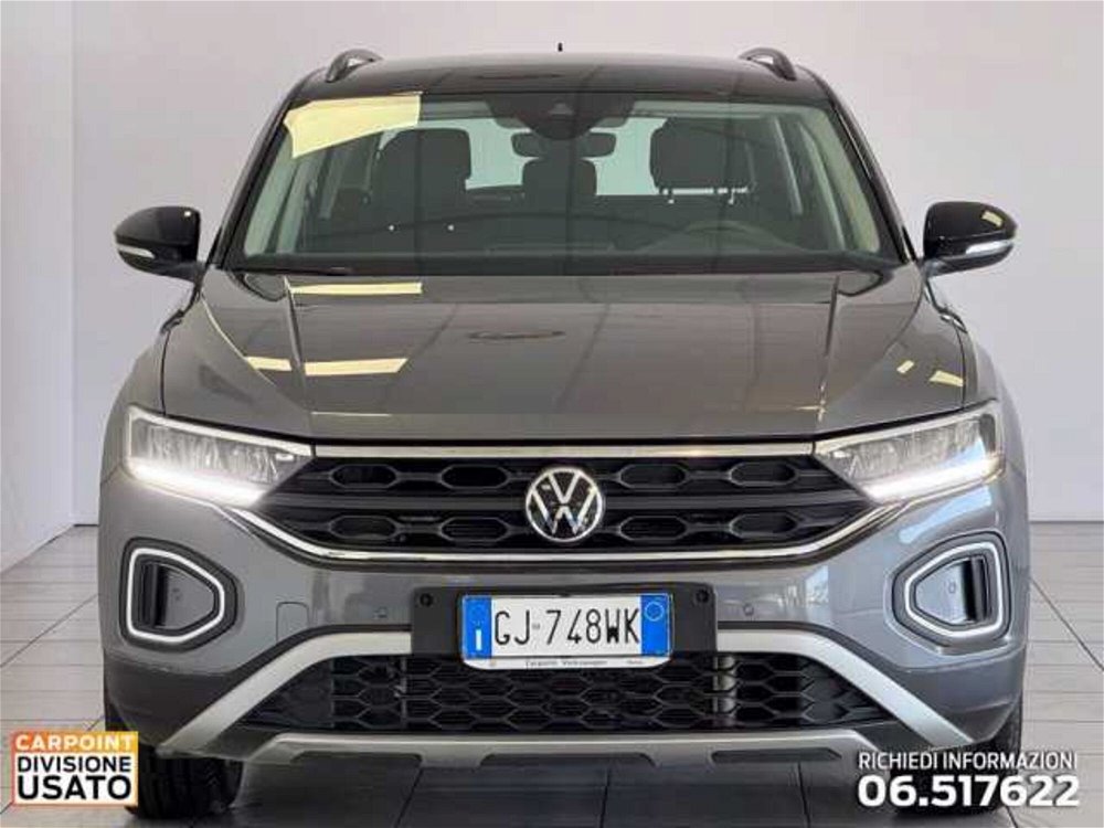 Volkswagen T-Roc 1.5 tsi Life dsg del 2022 usata a Roma (2)