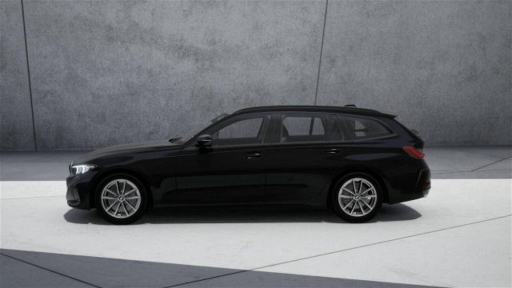BMW Serie 3 Touring 320d  mhev 48V xdrive auto nuova a Imola (4)