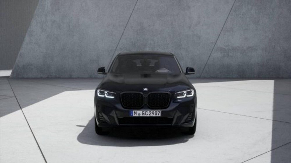 BMW X4 xdrive20d mhev 48V Msport auto nuova a Imola (3)