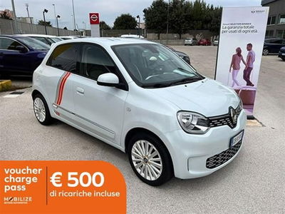 Renault Twingo Urban Night 22kWh del 2020 usata a Brindisi