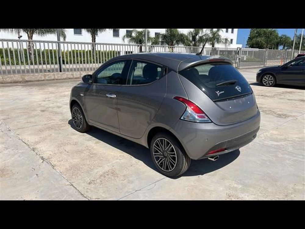 Lancia Ypsilon nuova a Brindisi (3)