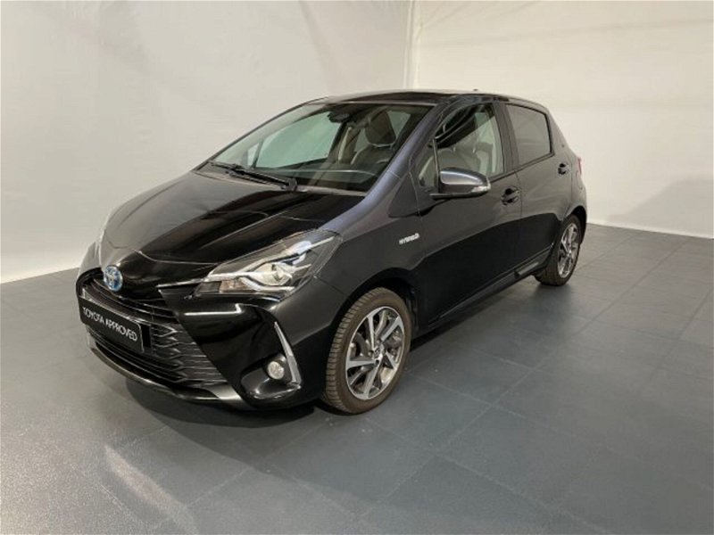 Toyota Yaris 1.5 Hybrid 5 porte Y20 Bitone  del 2019 usata a Albano Vercellese