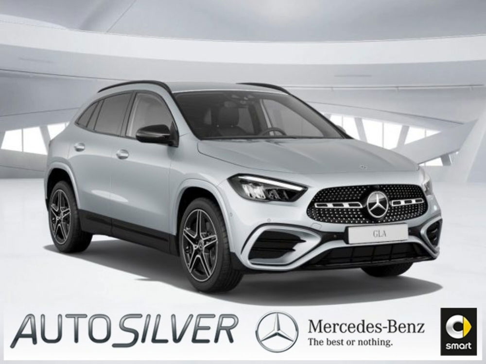 Mercedes-Benz GLA SUV nuova a Verona