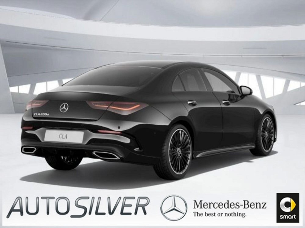 Mercedes-Benz CLA 200 d Automatic AMG Line Premium nuova a Verona (2)