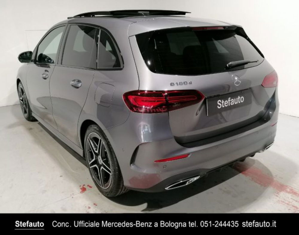 Mercedes-Benz Classe B 180 d Automatic Premium AMG Line nuova a Castel Maggiore (4)