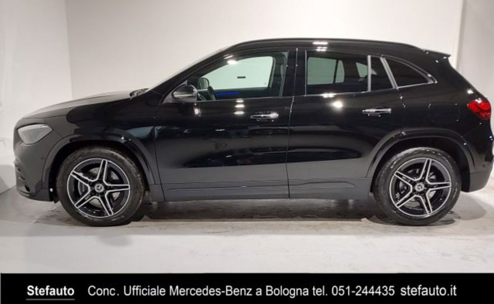 Mercedes-Benz GLA SUV 180 d Automatic AMG Line Advanced Plus nuova a Castel Maggiore (3)