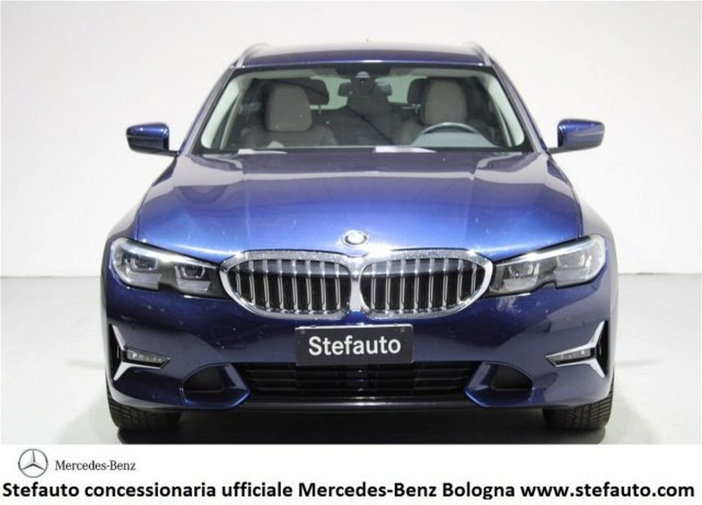 BMW Serie 3 Touring 320d 48V  Luxury del 2020 usata a Castel Maggiore (2)