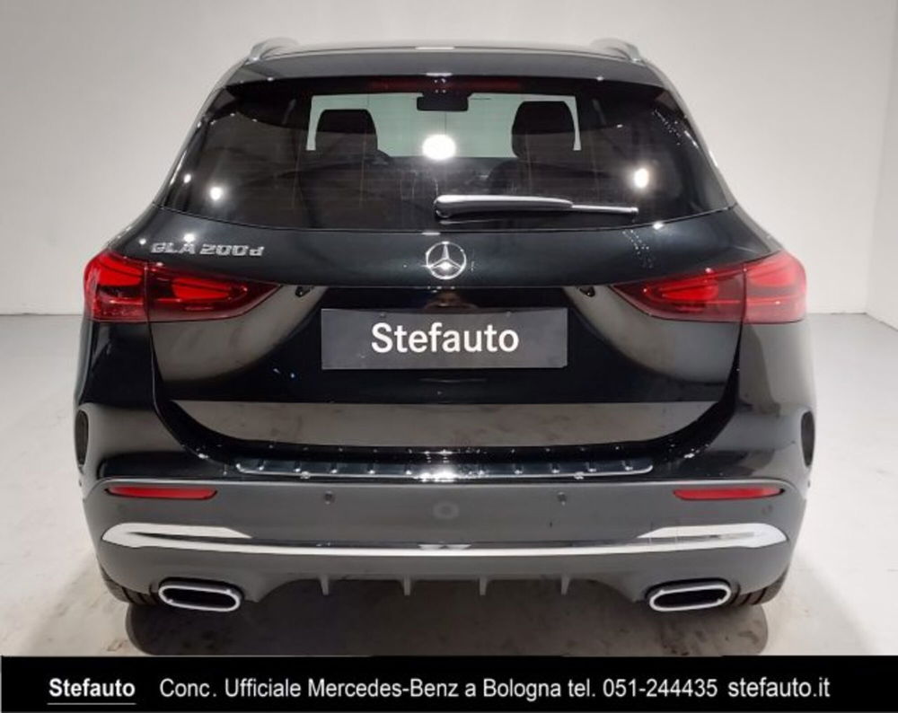 Mercedes-Benz GLA SUV nuova a Bologna (6)