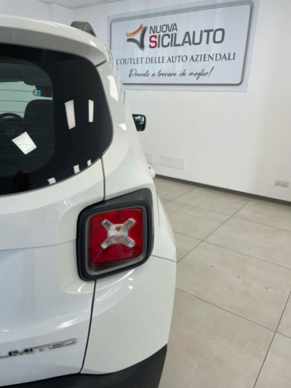 Jeep Renegade usata a Palermo (19)